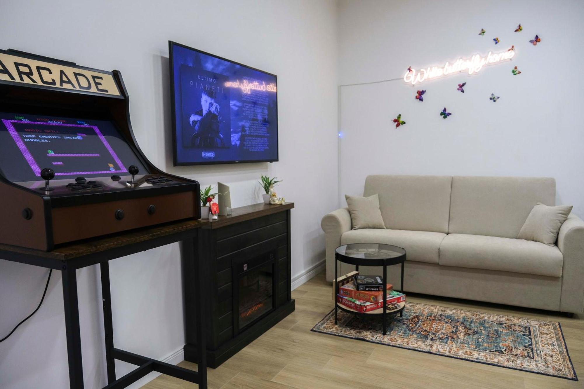 White Butterfly Home Naples Luaran gambar